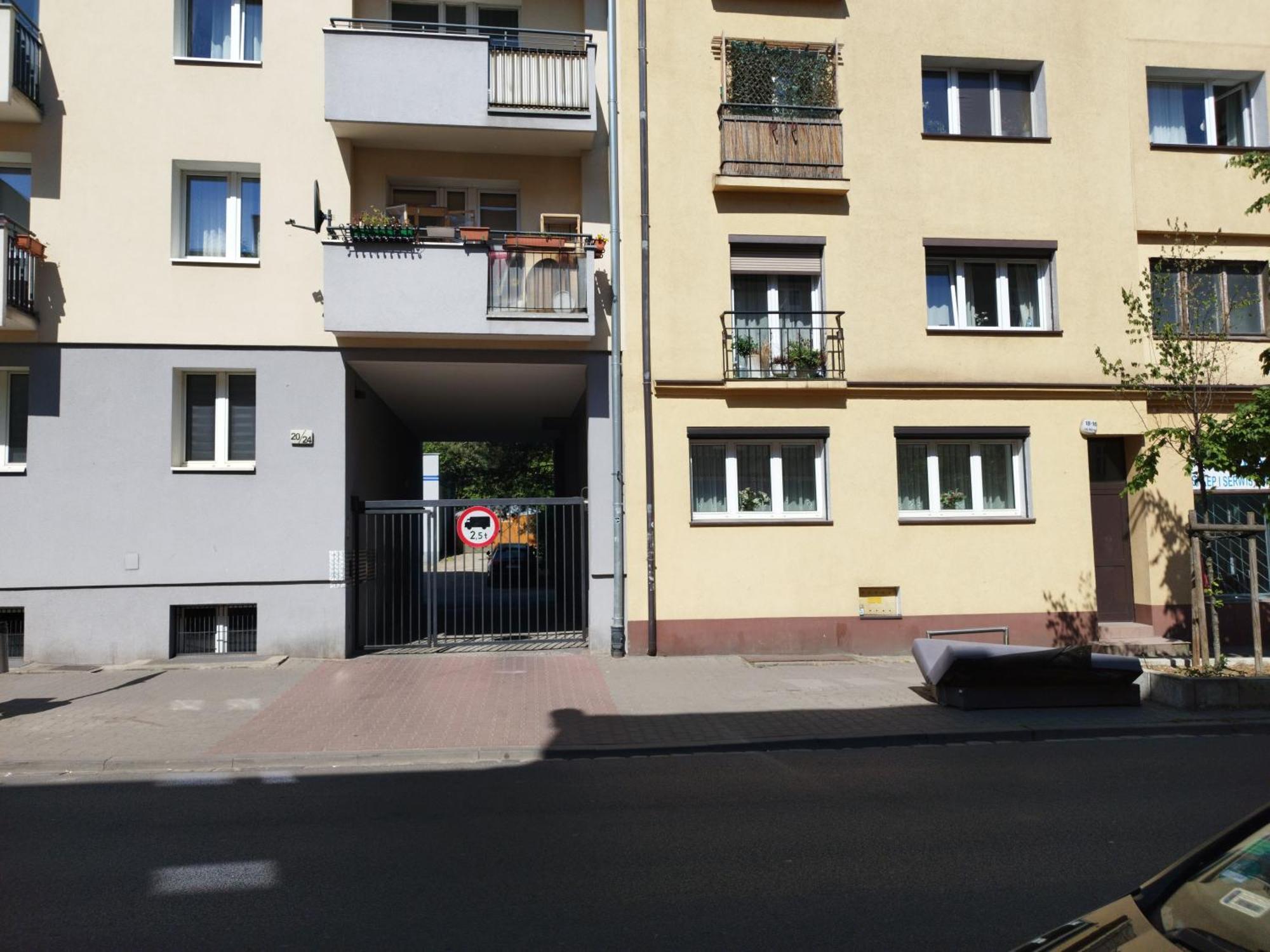 Апартаменти 24h Self Check-in Polna Lotnisko *